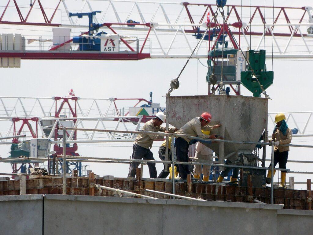 construction, crane, building construction, helmet, architecture, building, heavy equipment, build, metal, sky, nature, building site, construction site, housing, singapore, men at work, under construction